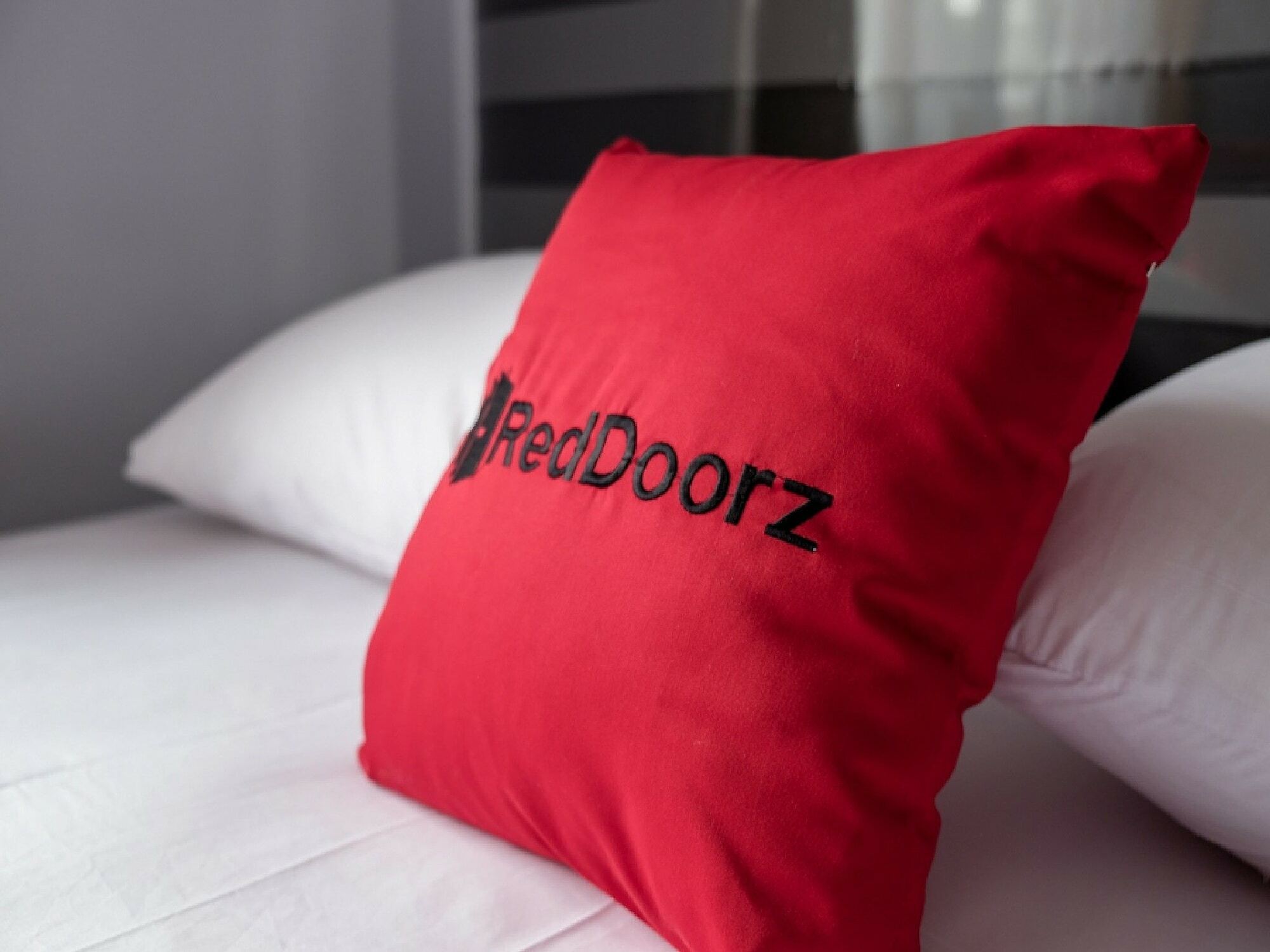 Reddoorz Near Supermall Karawaci 2 Tangerang Exterior foto